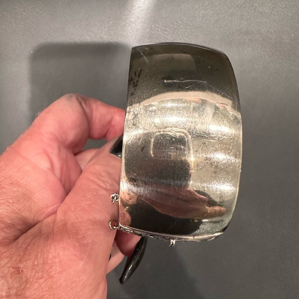 Antique Wide Cuff Silver Bracelet - Picture 6 of 9